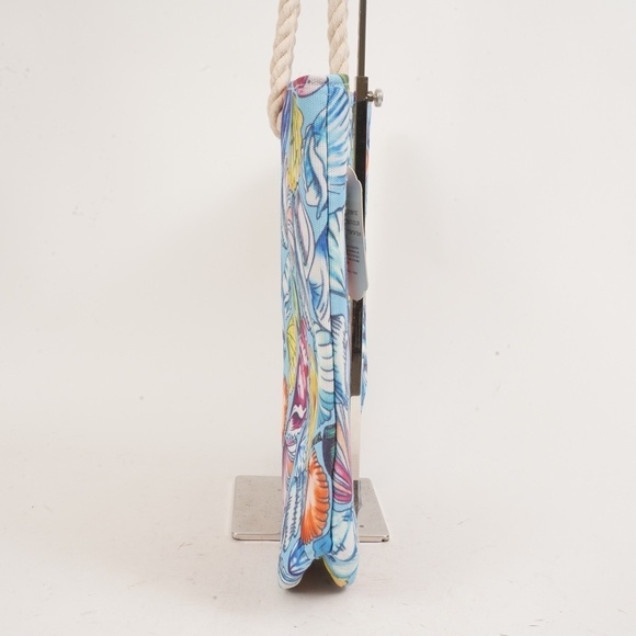 Shoreline‎ Blue with Seashell Pattern Summer Tote Bag with Rope Handle - Picture 6 of 14